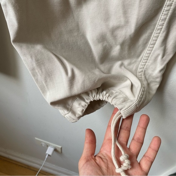 TNA ARITZIA SIZE 8 cream cargos Women's Tan Cargo Pants - Picture 6 of 12